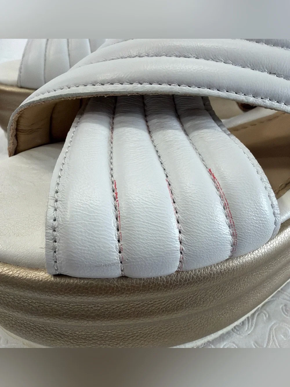 Cordani Yvonne Platform Wedge Sandals Tan White Womens 39 Made in Italy DEFECT